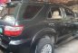 Selling Black Toyota Fortuner 2010 Automatic Diesel at 58000 km-2