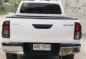 White Toyota Hilux 2016 for sale in Cebu -4