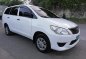 White Toyota Innova 2013 for sale in Talisay-1