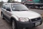 Selling Ford Escape 2004 at 125000 km-0