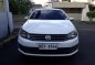White Volkswagen Polo 2016 at 75000 km for sale -0