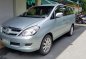 Selling Silver Toyota Innova 2005 in Quezon City -0