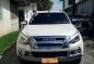 Selling White Isuzu Mu-X 2019 Automatic Diesel -0