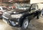 Selling Black Toyota Hilux 2018 Manual Diesel -1