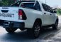 White Toyota Hilux 2018 at 28000 km  for sale-2