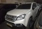 Selling White Isuzu Mu-X 2017 in Quezon City-3