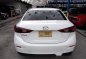 White Mazda 3 2016 at 44000 km for sale -4