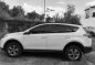 White Toyota Rav4 2015 at 31000 km for sale-1