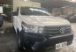 White Toyota Hilux 2017 for sale in Quezon City-6