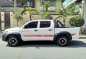 Toyota Hilux 2013 for sale in Quezon City-5