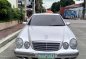 Selling Silver Mercedes-Benz E-Class 2000 in Quezon City-8