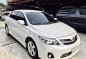 Pearl White Toyota Corolla Altis 2012 for sale in Mandaue-0