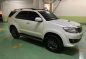 Pearl White Toyota Fortuner 2013 for sale in Makati-4