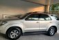 Selling Silver Toyota Fortuner 2008 in Taguig-0
