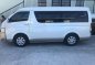 Selling White Toyota Hiace 2015 in Manila-1