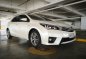 White Toyota Corolla altis 2015 for sale in Automatic-1