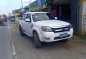 Selling White Ford Ranger 2010 in Manila-3