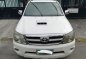Sell Pearl White 2006 Toyota Fortuner in Manila-0