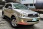 Selling Toyota Fortuner 2010 in Manila-9