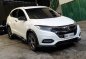 White Honda Hr-V 2018 for sale in Mandaluyong-0