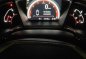 Sell Red 2017 Honda Civic at 13000 km -4
