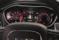 Selling Blue Dodge Challenger 2017 at 3000 km-5
