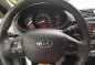 Grey Kia Rio 2016 at 24400 km for sale -2