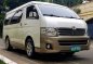 Selling White Toyota Hiace 2014 in Quezon City-0