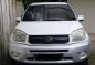 Sell White 2004 Toyota Rav4 in Manila-1
