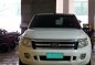 Selling White Ford Ranger 2014 in Mandaluyong-0