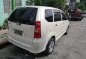 Sell White 2011 Toyota Avanza at 80000 km-3