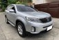 Selling Silver Kia Sorento 2014 at 52400 km-9