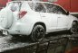 Selling White Toyota Rav4 2006 Automatic Gasoline -1