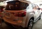 Selling White Isuzu Mu-X 2018 in Pasig-3