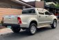 Selling Pearlwhite Toyota Hilux 2013 in Meycauayan-5