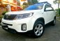 Sell White 2015 Kia Sorento in Manila-0