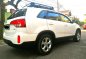 Sell White 2015 Kia Sorento in Manila-5