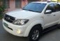 White Toyota Fortuner 2018 for sale in Las Pinas-2