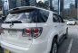 Selling White Toyota Fortuner 2014 in Pasig-1