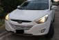 Sell White 2015 Hyundai Tucson in Manila-2