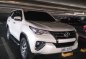 Selling White Toyota Fortuner 2018 in Manila-1