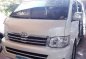 Sell Pearl White 2013 Toyota Grandia in Malabon-5