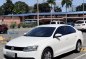 Sell White 2014 Volkswagen Jetta in Las Pinas-5