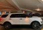 Selling White Ford Explorer 2016 in Manila-1