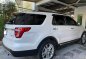 Sell White 2016 Ford Explorer at 55000 km-4