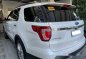 Sell White 2016 Ford Explorer at 55000 km-5