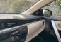 Selling Grey Toyota Corolla Altis 2017 at 37000 km-6
