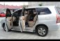 Toyota Innova 2007 at 78000 km for sale-4