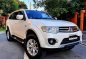 Selling White Mitsubishi Montero 2013 SUV / MPV in Manila-3