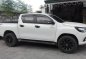 Selling White Toyota Hilux 2016 Pickup Truck in Manila-0